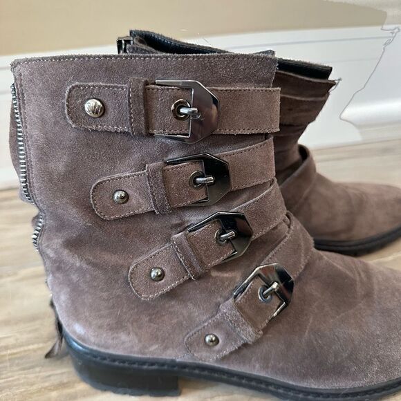 NEW Stuart Weitzman Brown Suede Boot Size 5 - Picture 8 of 9